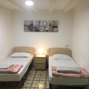 https://barcelona-4-fun-hostel.catalonia-hotels.com