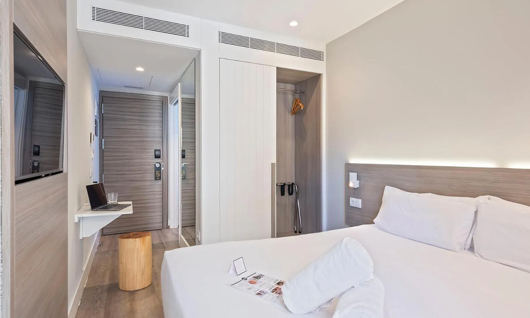 ***  Niu Barcelona Hotel Spain